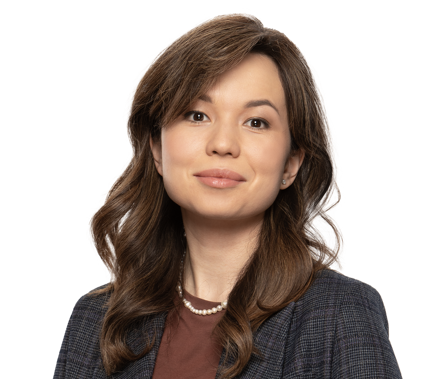 Alla Azmukhanova | Senior Associate