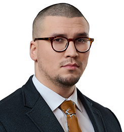 Arslan Maksutov | Senior Associate